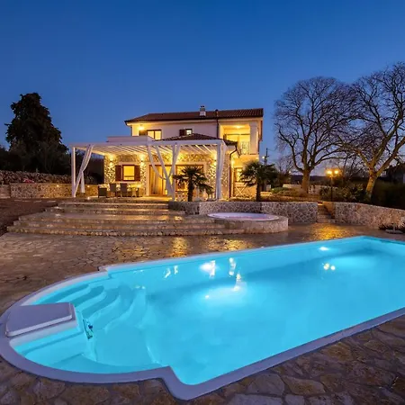 Villa Laura Vrh  Exterior photo