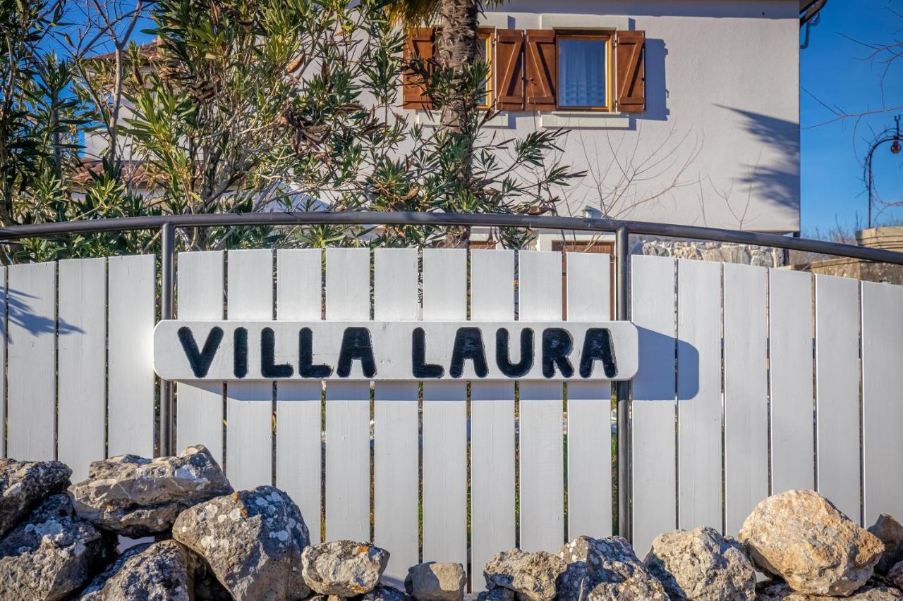 Laura
